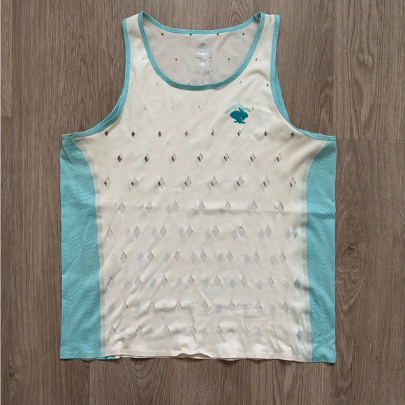 Run in Rabbit RARE sensepro flash tank vanilla ice large - Picture 1 of 11